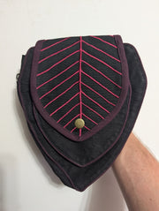 Belt: Leaf Teardrop Pouch [ABO-303B]