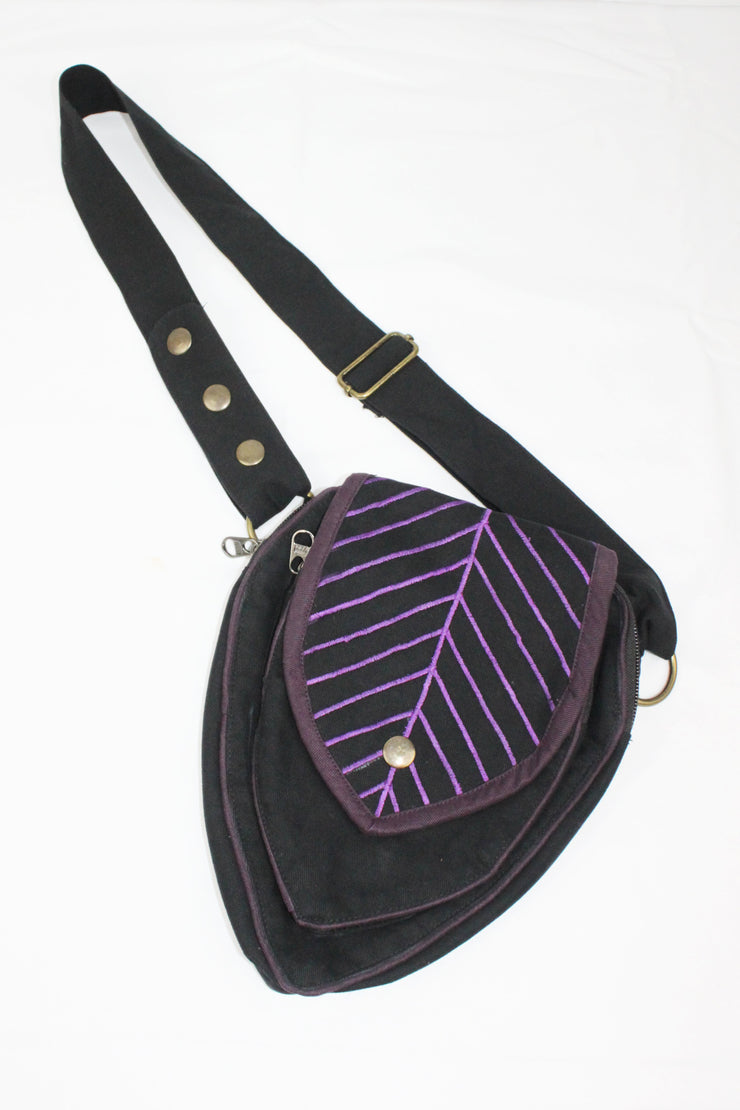 Pre Order ABO-303B Leaf Teardrop Pouch