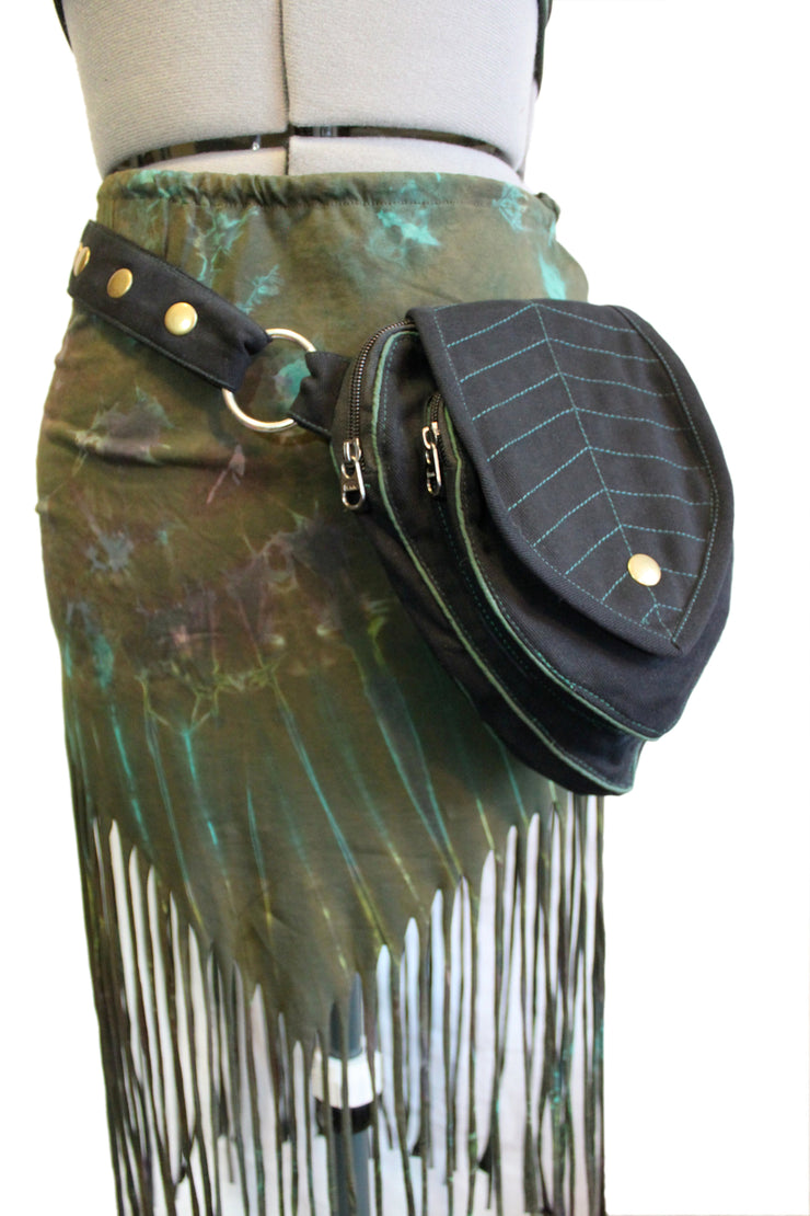 Pre Order ABO-303B Leaf Teardrop Pouch