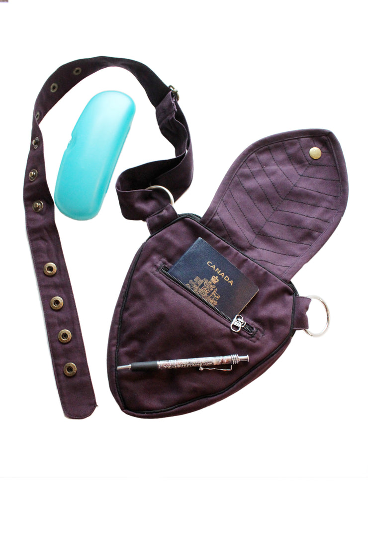Pre Order ABO-303B Leaf Teardrop Pouch
