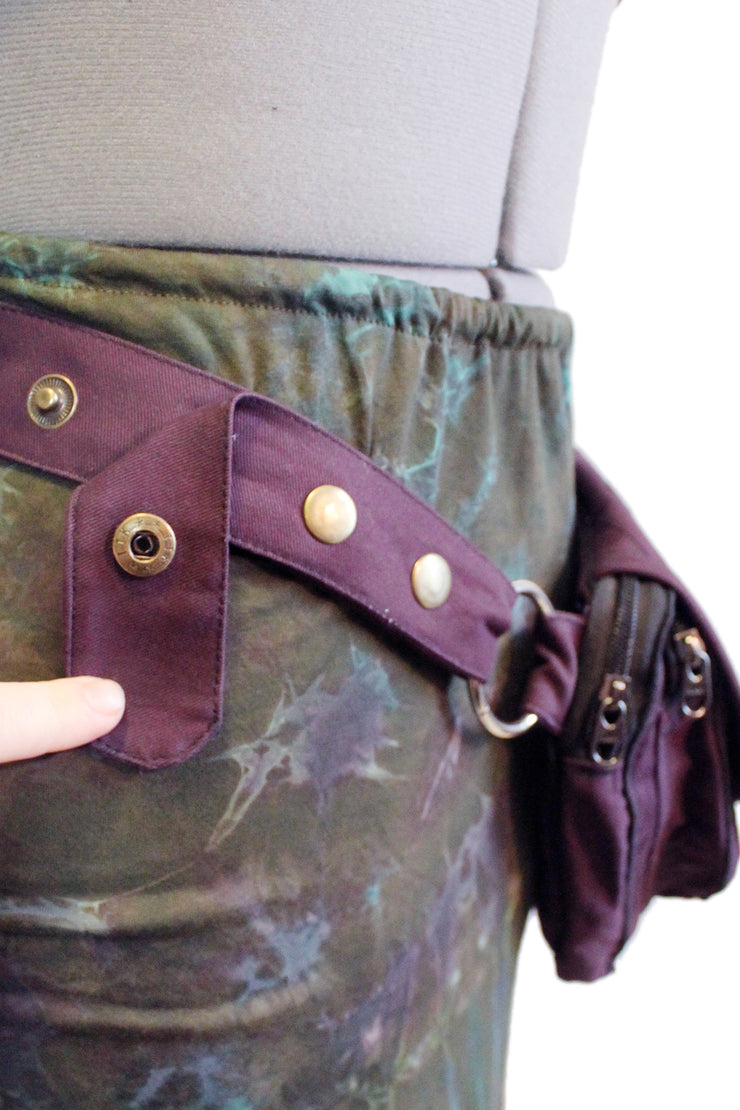 Pre Order ABO-303B Leaf Teardrop Pouch